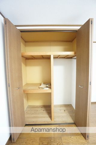 メゾンマキシムの内装写真
