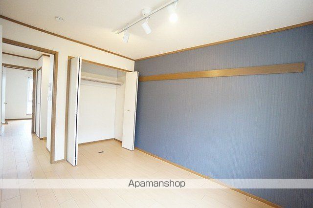 エヴァーグリーンIの内装写真