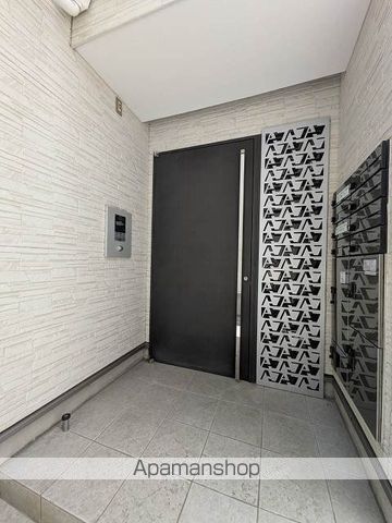 GRANDTIC薬師堂の玄関写真