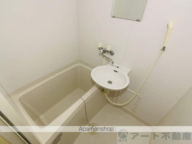 レオパレスラ プランタン IIの内装写真