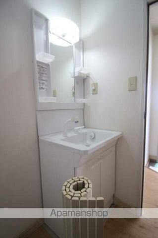 オークス 弐番館の内装写真