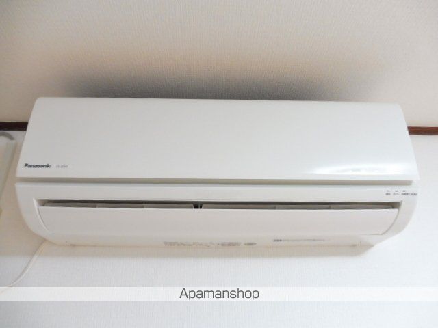 ワイズ時任の内装写真