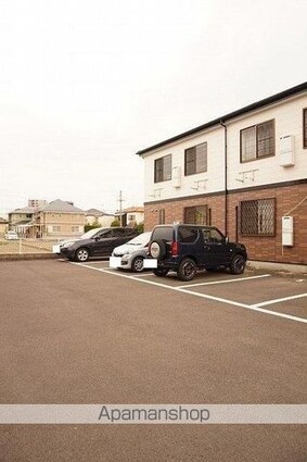 フェリーチェ太田[2K/30.85m2]の駐車場