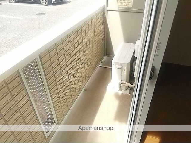 コモド・KIIの内装写真
