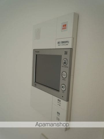 LADOUCEURUMEDAEASTの内装写真