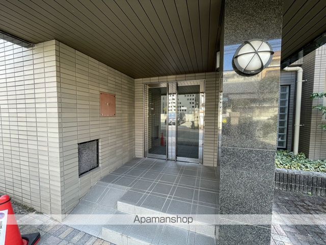 アソシア一社の玄関写真