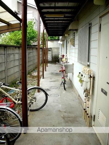 皇山町ハイツの内装写真