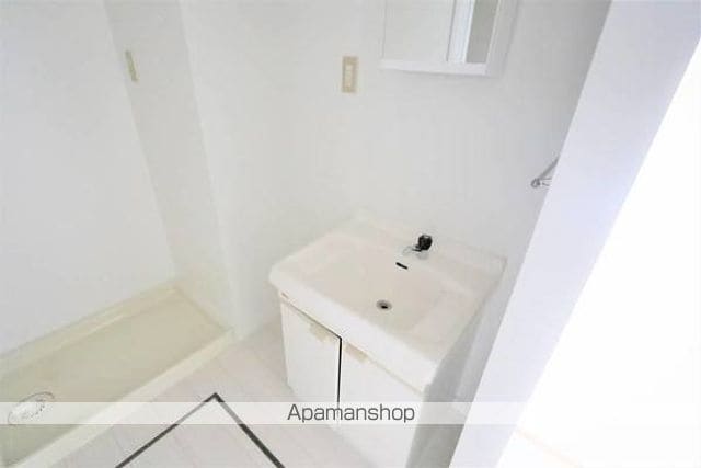 ビレッジハウス光南タワー1号棟の内装写真
