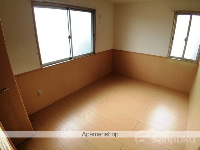 グランドソレーユII A棟の内装写真