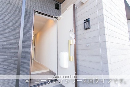 カルム古市橋[1K/33.2m2]の玄関