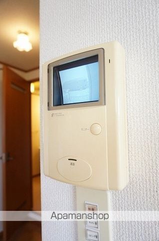 エテルネル生水 IIの内装写真