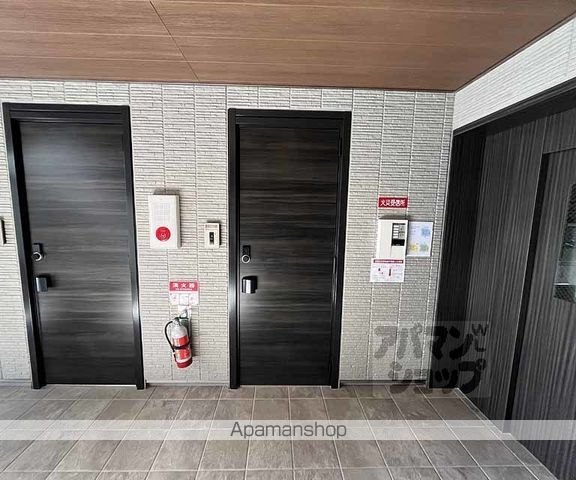 シャーメゾン西町の玄関写真