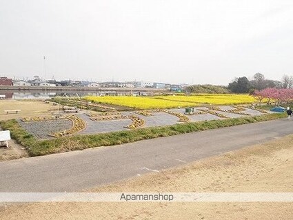 埼玉県八潮市大字木曽根[1LDK/43.6m2]の周辺4