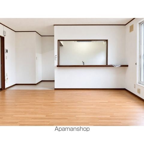 ホワイトリバーの内装写真