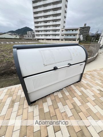 ロイヤルヴィラ緑井 B棟の外観写真