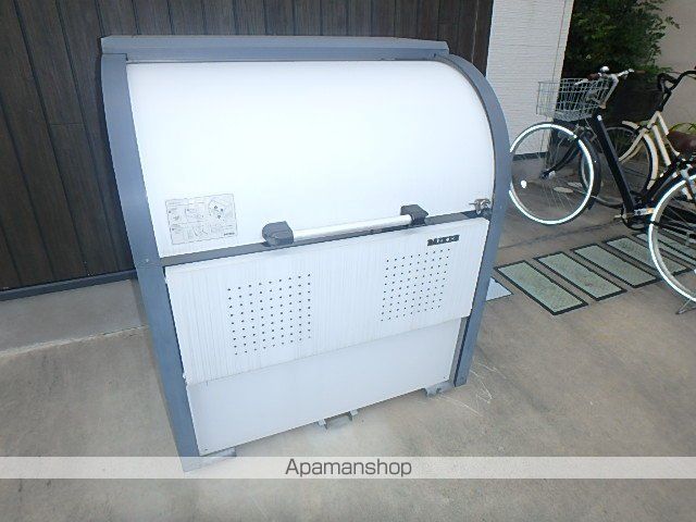 クリスタルレジデンス大和田の内装写真