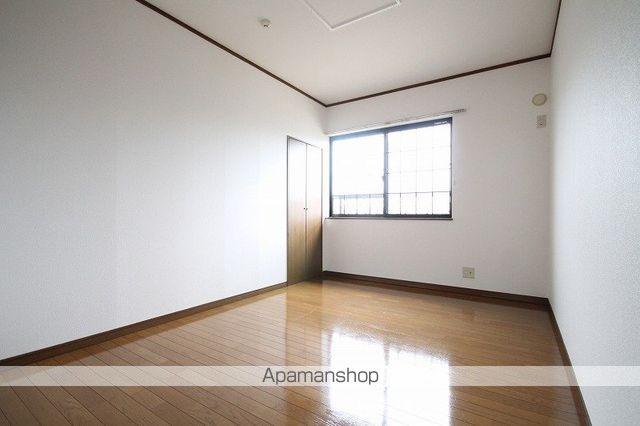 DUPLEX ITO Cの内装写真