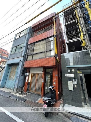 石塚ビル[1R/39.6m2]の外観2