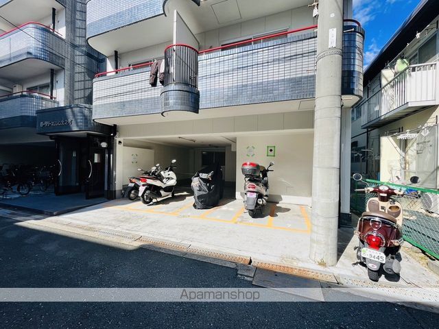 ロータリーマンション香里北之町の玄関写真