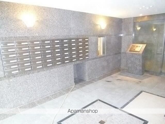 ルーブル中村橋弐番館の玄関写真