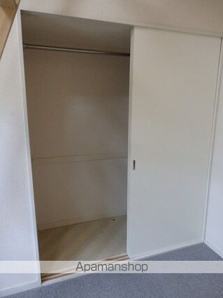 レオパレス新高円寺[1K/15.51m2]の収納1