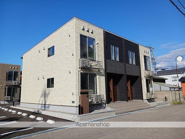 ヒカルサ金沢畝田東I