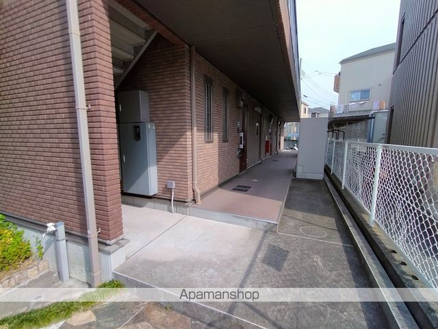エスポワール山之上三番街の玄関写真