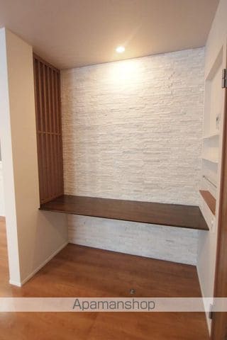 札幌市白石区 2階建 築10年の内装写真