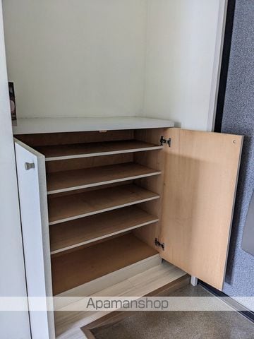 ラージヒルの内装写真