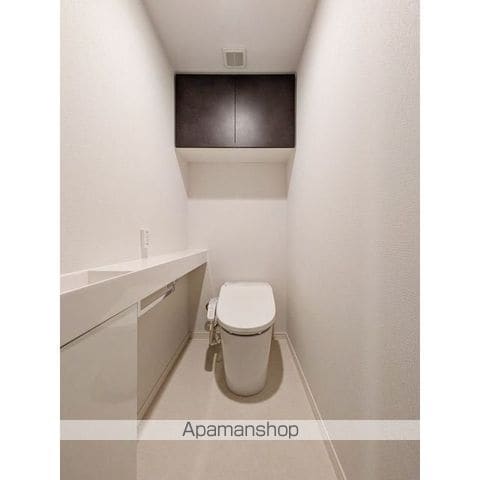 シーズンフラッツ渡辺通の内装写真