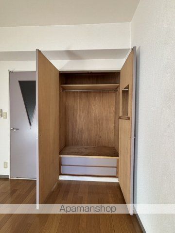 IKS2の内装写真