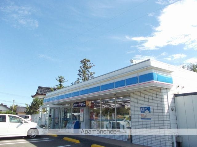 カリーナIIの周辺写真