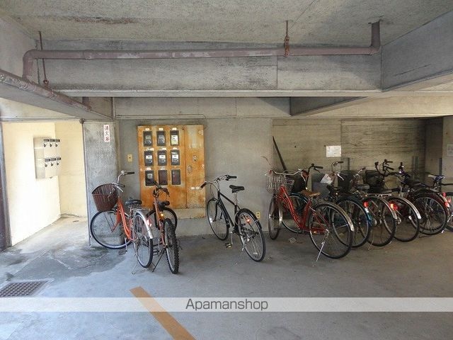マンション岡[1R/41.66m2]の共用部2