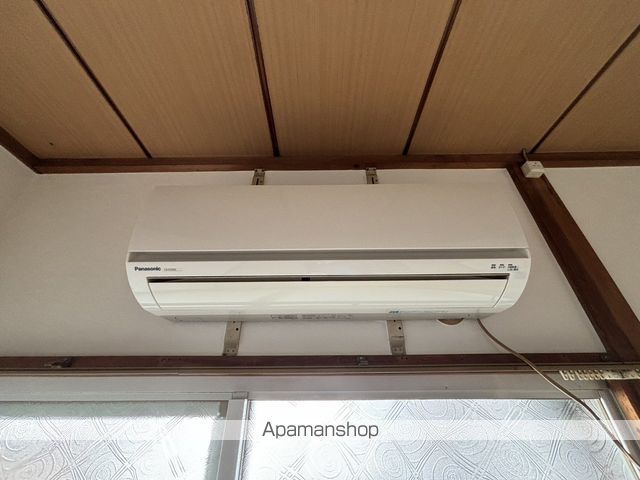 小西第一住宅の内装写真