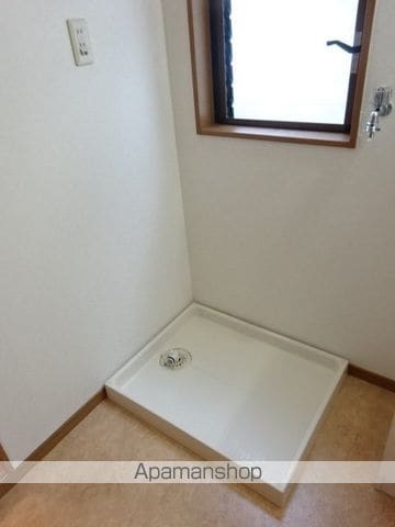 浜松市中央区 2階建 築25年の内装写真