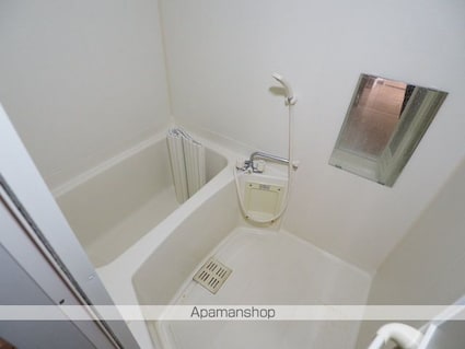 プティシャトウ・千石町[1DK/26.86m2]のバス