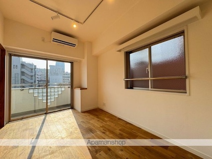 レジディア恵比寿[1R/27.12m2]のリビング・居間1