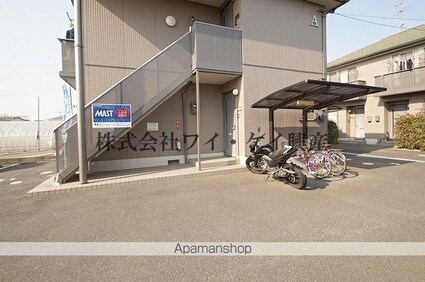 ルミエール　Ａ棟[2DK/50.15m2]の駐車場