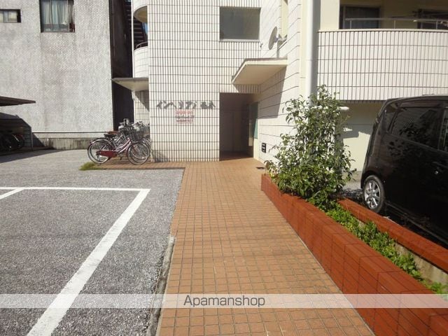インペリアル西本Iの玄関写真