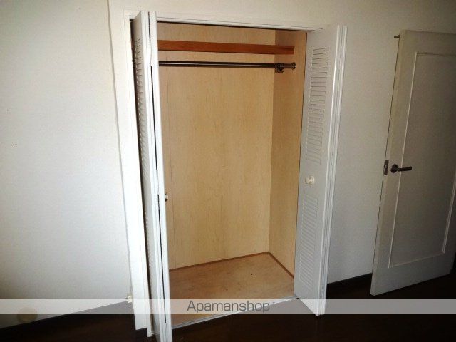 白鷹松下町マンションの内装写真