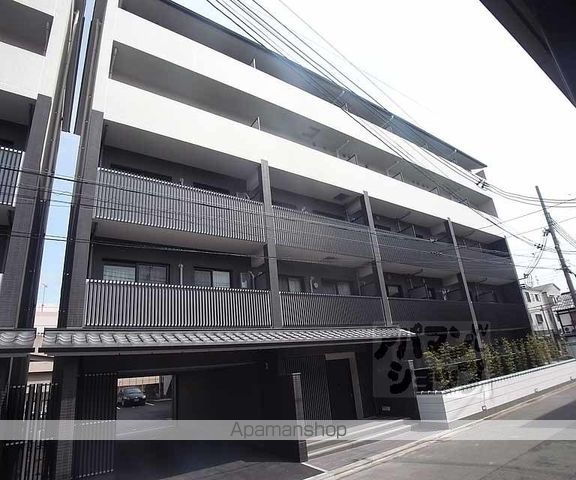 ベラジオ京都壬生イーストゲートの玄関写真