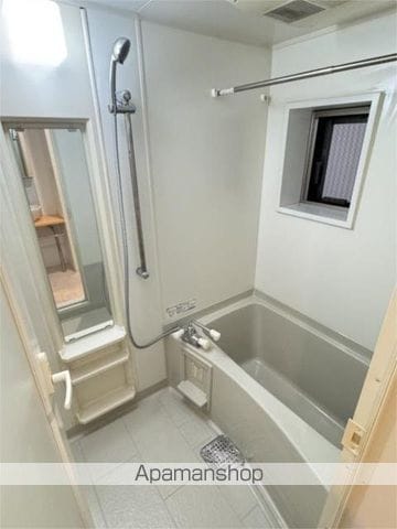 セイワパレス大手前西の内装写真