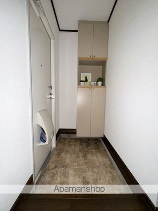 コーポサンフル[2LDK/59.2m2]の玄関