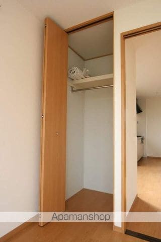メイプルコート旭丘A棟の内装写真