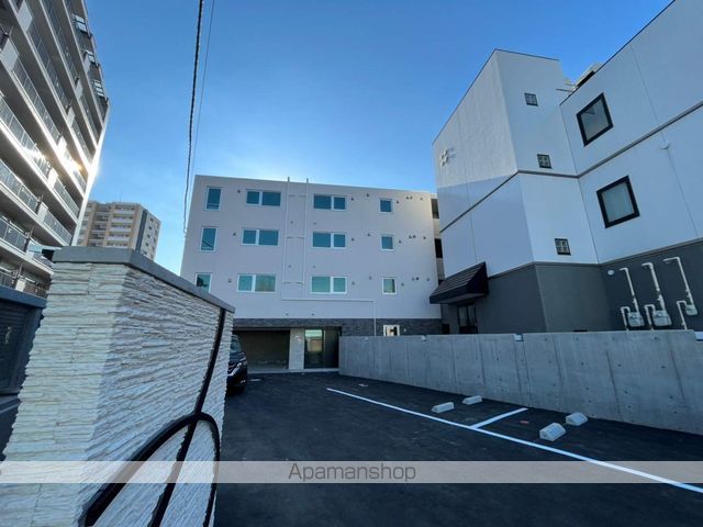 LIVEASE KITAMARUYAMA(リヴィースキタマルヤマの外観写真