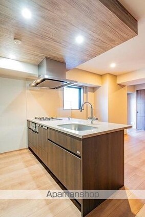 オーパスレジデンス南青山[2LDK/70.53m2]のキッチン