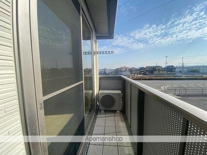 ウィステリア[2LDK/64.4m2]の玄関