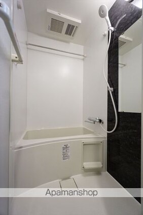 ＳーＲＥＳＩＤＥＮＣＥ尾頭橋ｃｌａｒｉｔｙ[1K/23.22m2]のバス