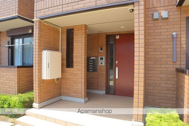 バンゴサン大宮の玄関写真