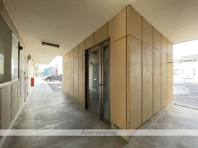 ピュアパレス海岸町の玄関写真